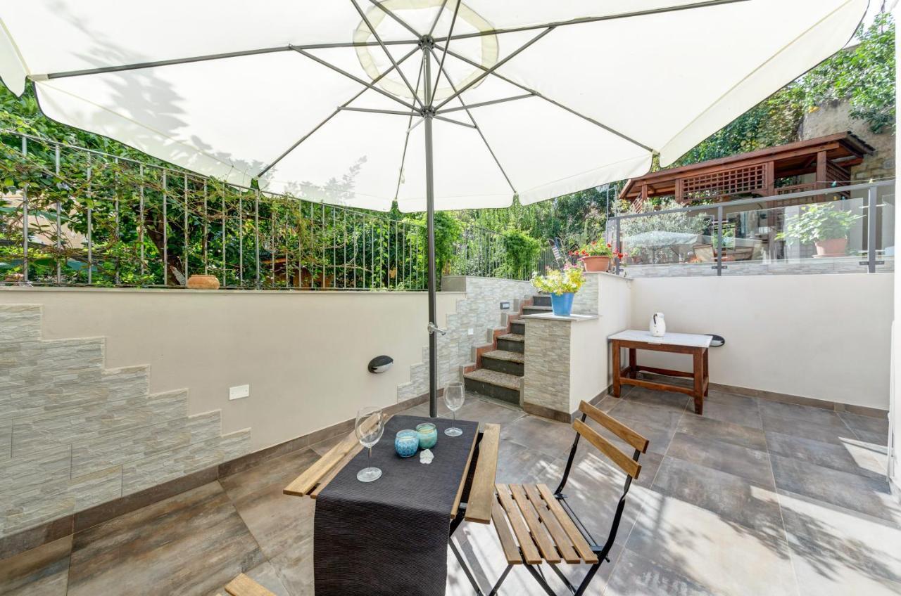 Hotel Il Giardino Dei Venti à Naples Extérieur photo