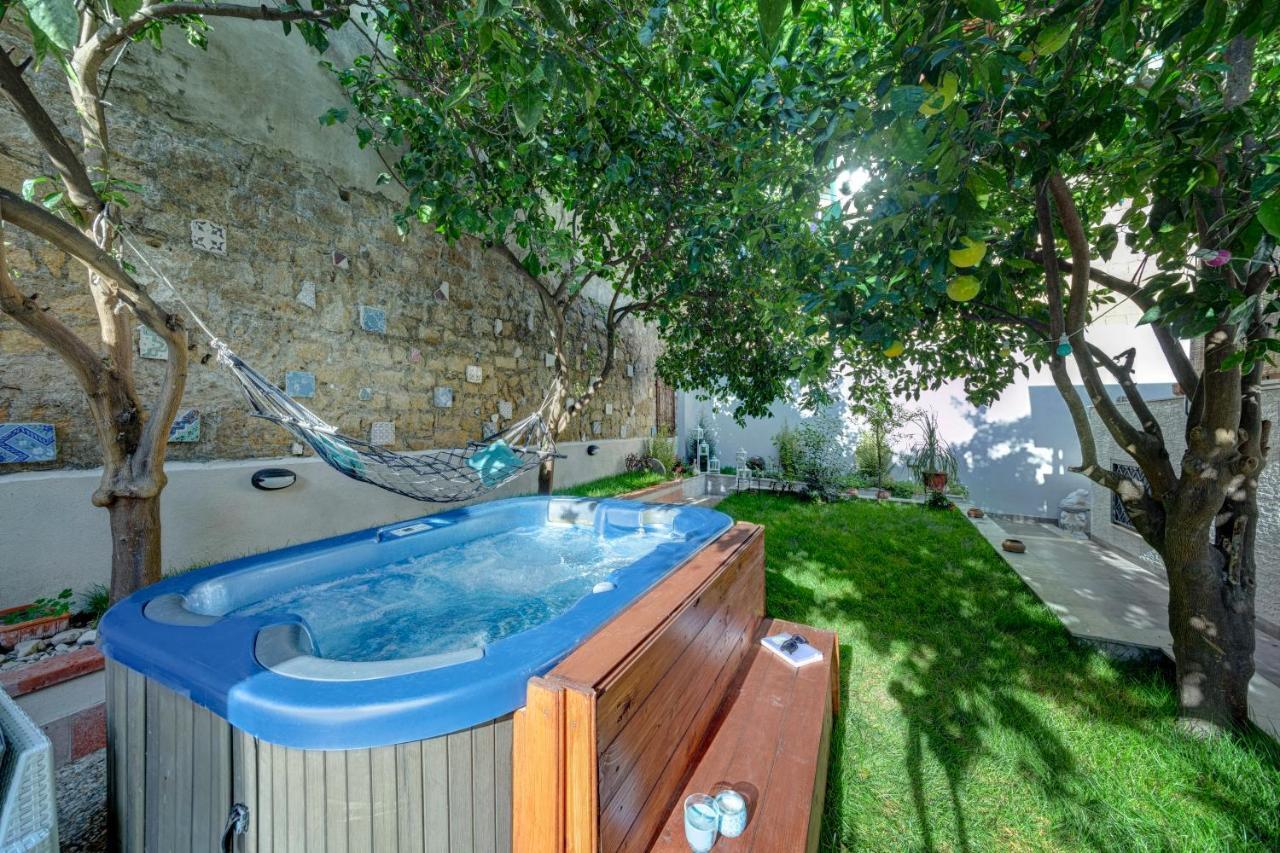 Hotel Il Giardino Dei Venti à Naples Extérieur photo